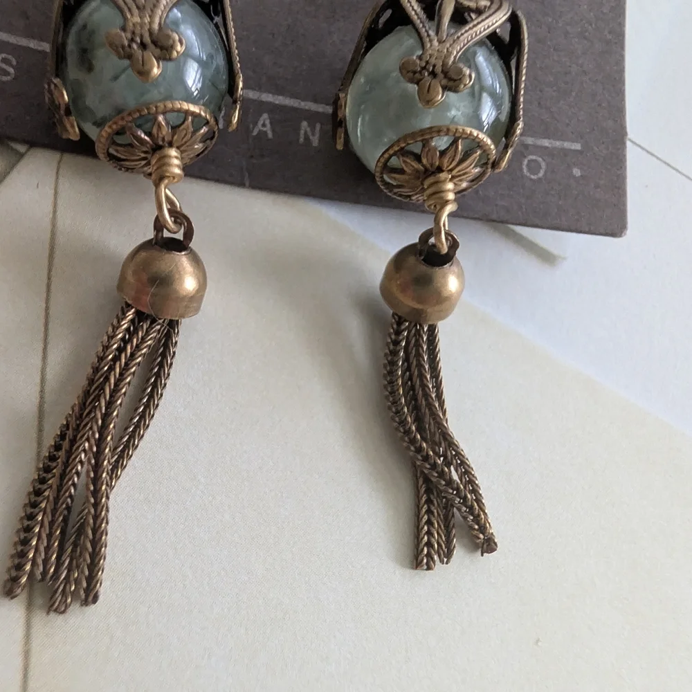 Jan Michaels of San Francisco Artisan Earring Green Glasss Stone & Brass - Picture 6 of 7